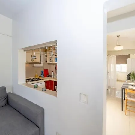 Shiny Teeny-tiny Family Flat Apartman *